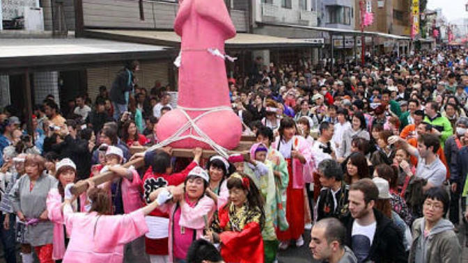 Japonya'da dogurganlik ve penis haftasi kutlaniyormus, Turkiyede olsa nasil olurdu sizce?