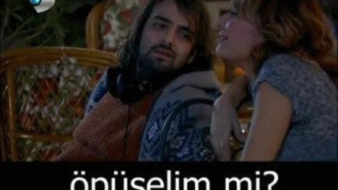 Güzel/Yakışıklı Biri Size Öpüşelim Mi Dese Ne Yaparsınız (yaratıcı cevap verin:D) ?