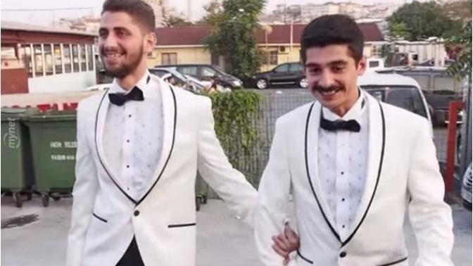Gayler ve Heterolar birbirlerine girdi! Siz bu evlilikler hakkında ne düşünüyorsunuz?