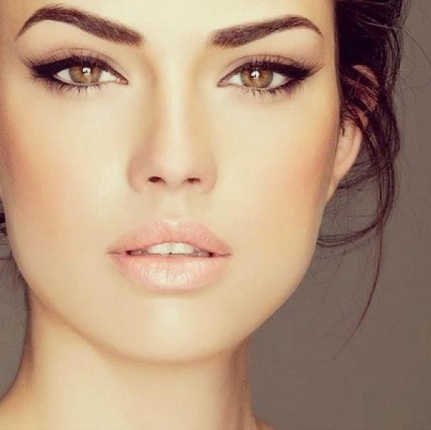 Ela göz