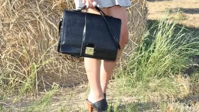 Bir kız evlenmeden nasıl ilişkiye girer?