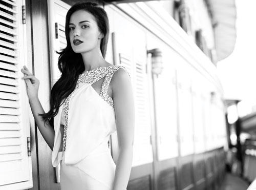 Türkan Şoray mı? Fahriye Evcen mi? yoksa Tuba Büyüküstün mü? Ekranların En güzel Türk kadını?