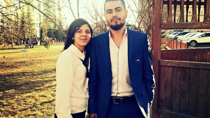 Kısa saç ve takım elbise yakışıyor mu sizce?