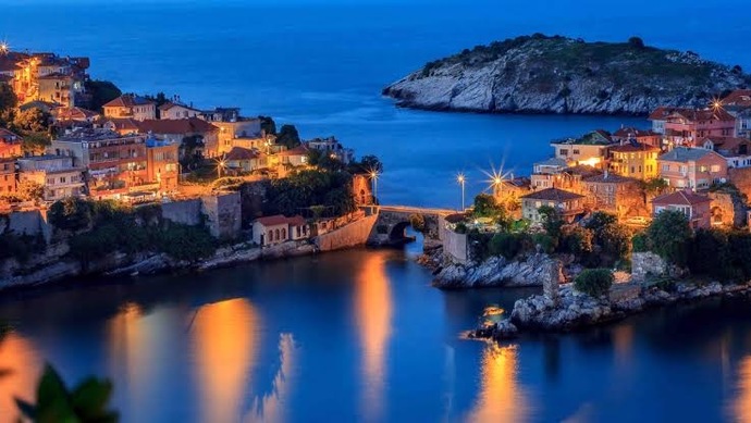 Kız Arkadaşla Gidilecek En İyi Tatil Yerleri Nereler?