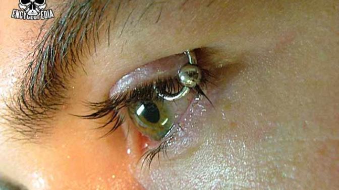 Göz kapaklarıma piercing taktırsam çokmu çılgınca olur ve o piercing gözlerimi açıp kapadıkca hissedermiyim?