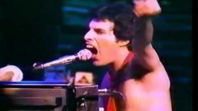 Queen'nin solisti müslüman mı?