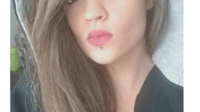 Sizce bu kiz guzel mi?