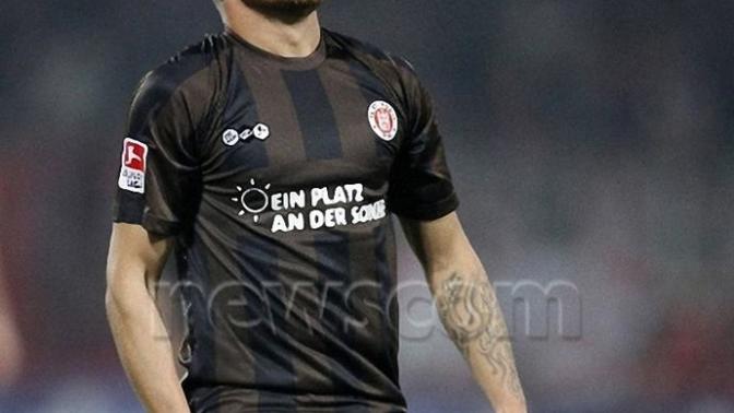 Kızlarda erkeklerin popo ve penis bölgesine dikkat edermi hiç? Mesela kabarık sa?