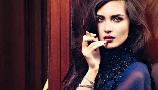 Tuba Büyüküstün`u bu kadar cekici yapan ne?