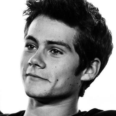 Sizce dylan obrien mi yoksa theo James mi daha yakışıklı?
