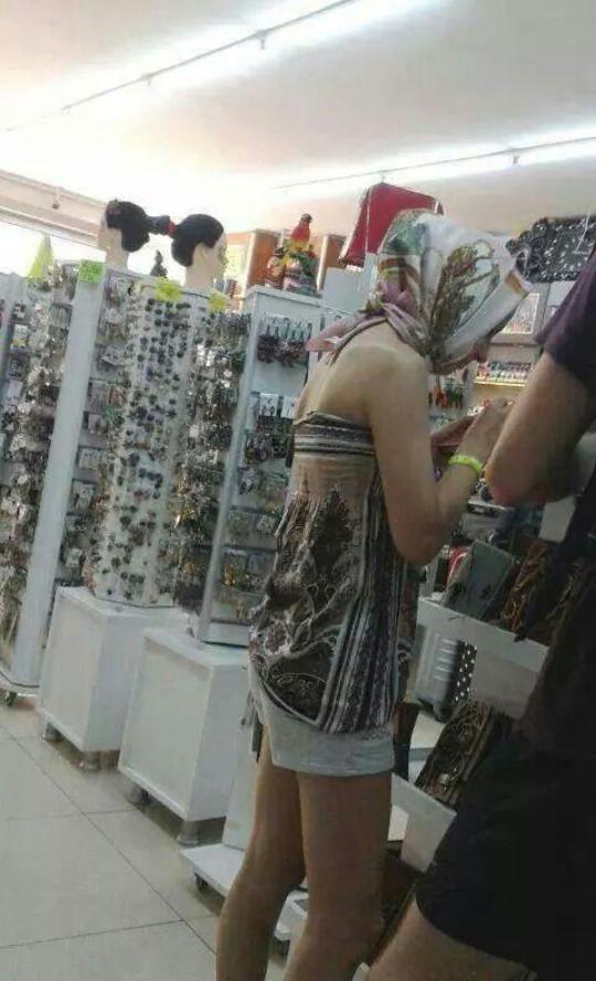 Türbanlılar doğru mu kapanıyor resimli (ANKET)?