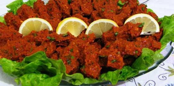 Çiğ Köfte mi Lahmacun mu (Resim İçerir) ?