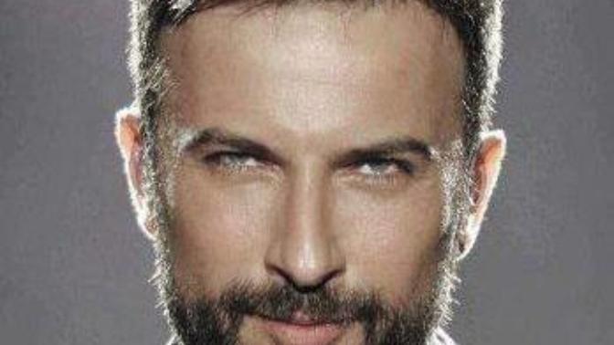 Tarkan sizce yakışıklı mı?