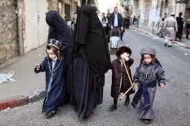Hristiyan ve Yahudi kadın ?