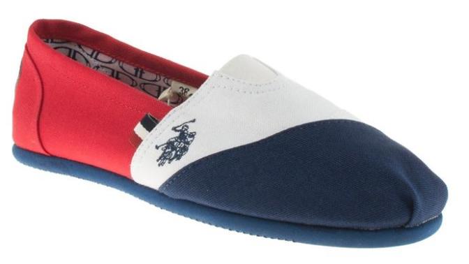 Espadril erkek ayakkabi ustune ne renk kot ve ne renk gomlek?