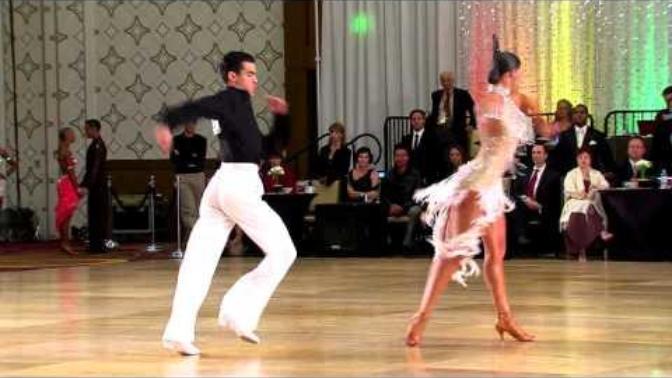 Latin dansı yapan erkek?