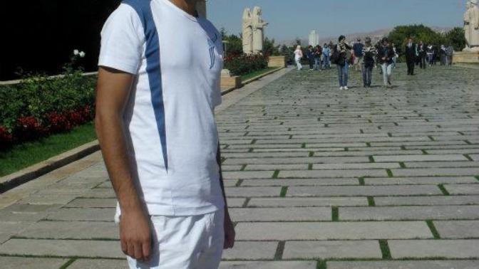 Neden Buna Zamana Kadar Beni Seven Olmadı Çokmu Tipsizim Sizce?