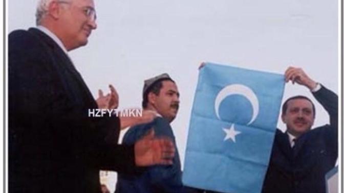 Sene 98 iktidarda mhp var ve Ay yıldızlı gök bayrak yasaklanıyor bunu biliyormuydunuz detaya gelin?