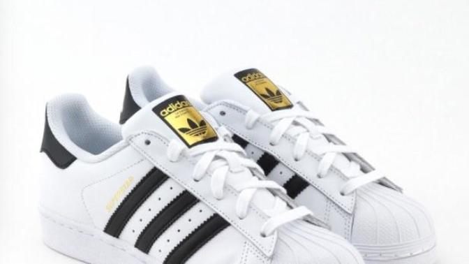 Aranizda adidas superstar giyen varmi? Nasil buluyorsunuz onlari?