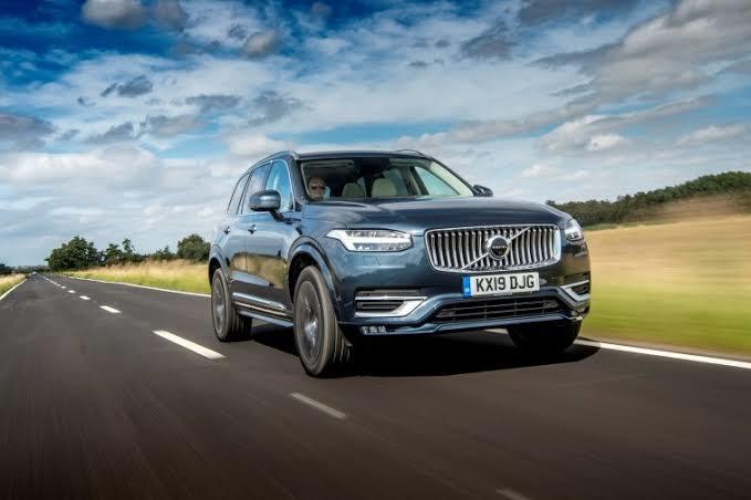 7 koltuklu SUV