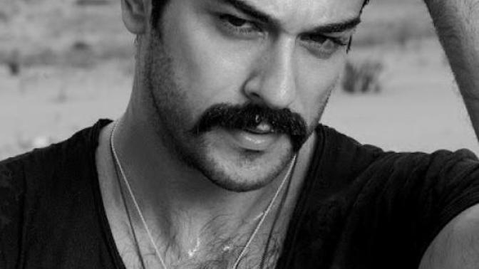 Burak Özçivit'mi Serkan Çayoğlu'mu?