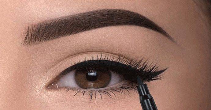 Eyeliner nasıl çekilir?