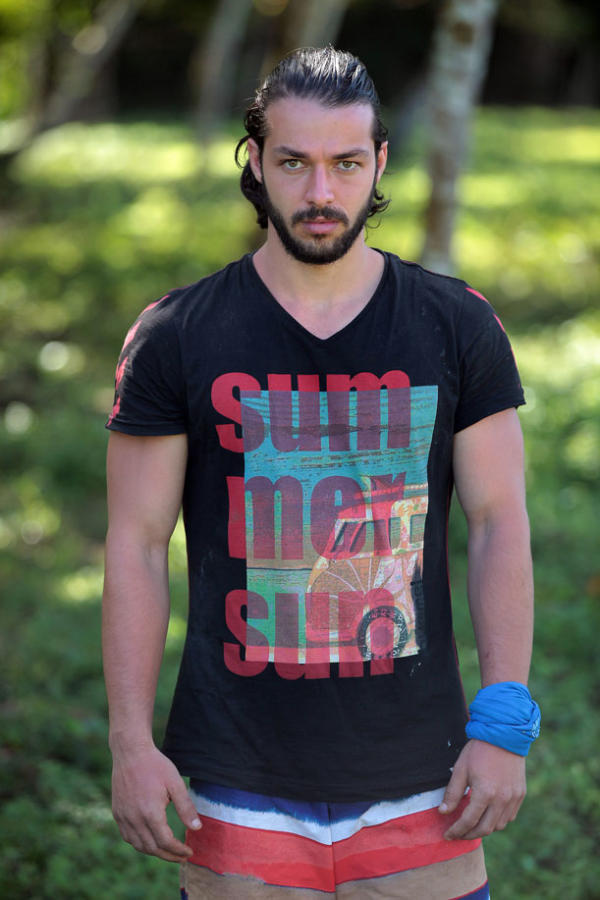 Survivor Allstarın en yakışıklısı kim sizce HilmiCem mi? Anıl mı?