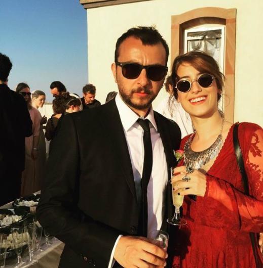 Hazal kaya Bunla çıkıyormuş?