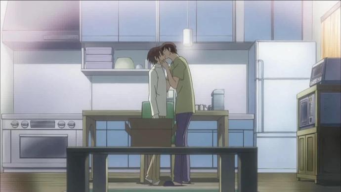 Yaoi yani manga olarak eşcinsel konuları ele alan mangaların satıldığı bir yer biliyor musunuz?