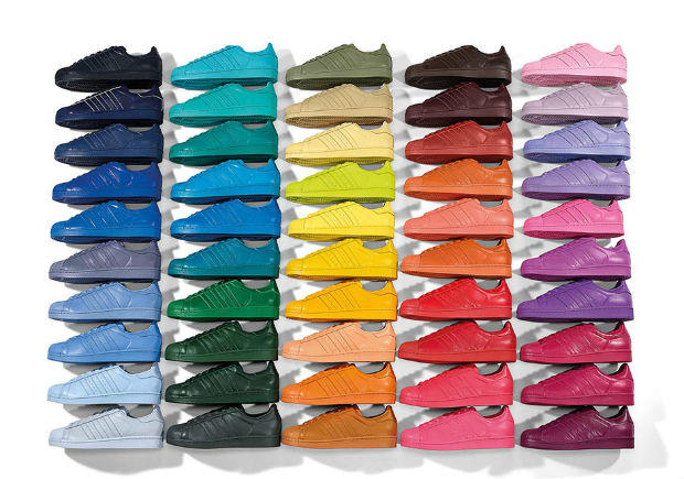 Adidas Superstar'ın renklilerini nerede bulabilirim?