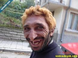 İmamın oğluna aşık oldum :( Sizce nasıl onu kendime aşok edebilirim 😢😢? Bakarmı dersiniz bana :( ?