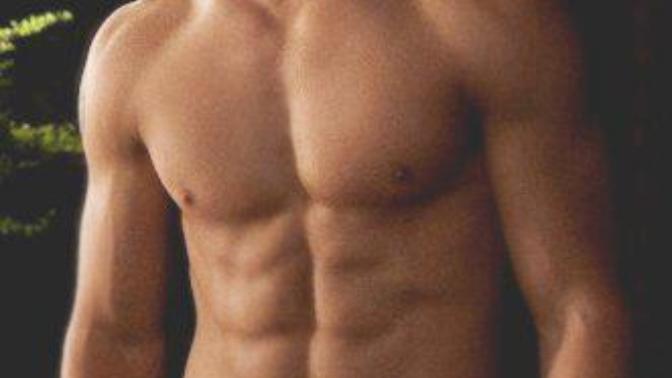 Taylor Lautner çok çekici değil mi sizce?