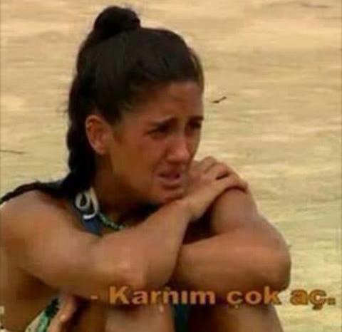 Karnım açıktı evde tekim ne yapayım :) ?