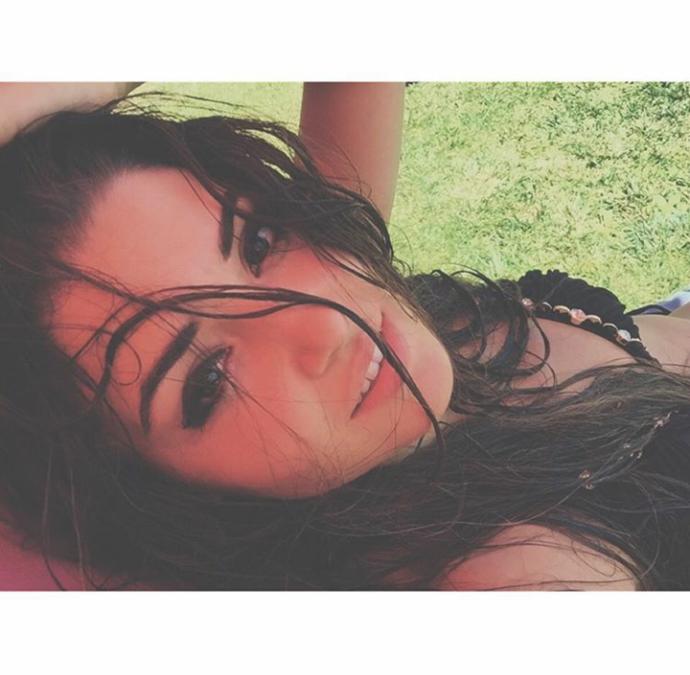 Sizce Hande Erçel güzel mi?