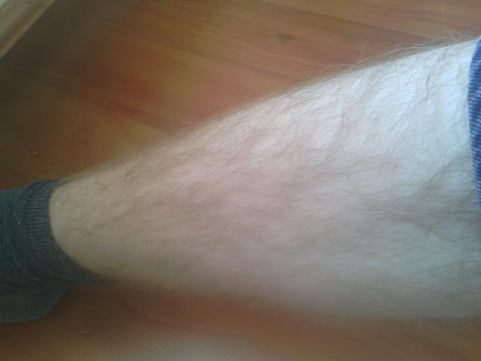 Erkek bacağında ki kıllar kötü görüntü mü ve itici mi? Sizce almalımıyım?