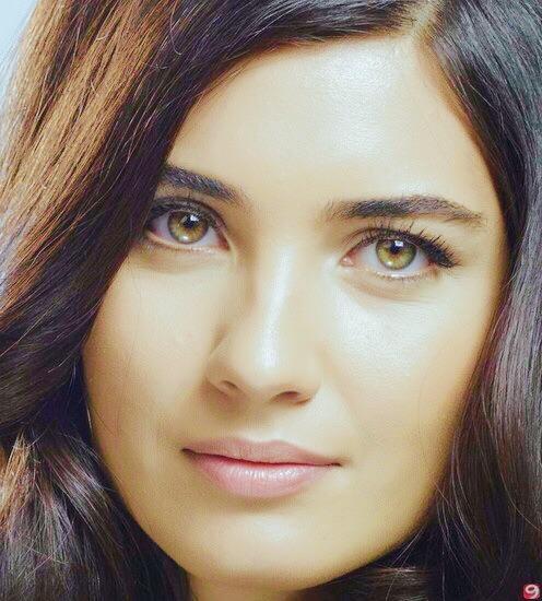 Amine gülşe vs tuba büyüküstün hangisi?