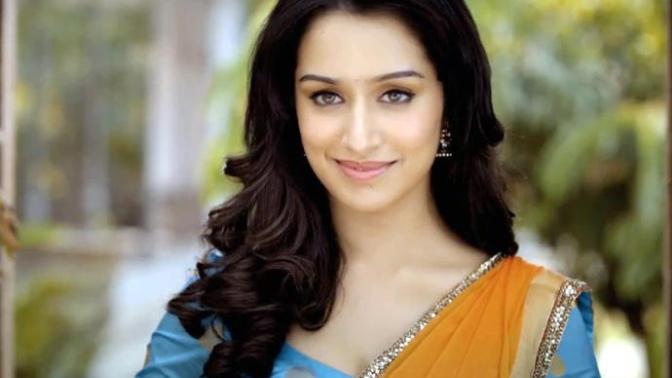 Bu kız en güzel olmayı hakediyormu (shraddha kapoor)?
