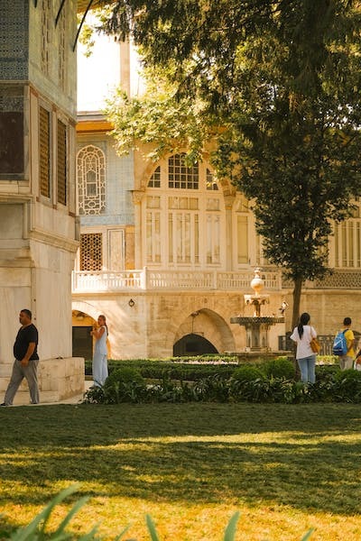 Okulu tanı