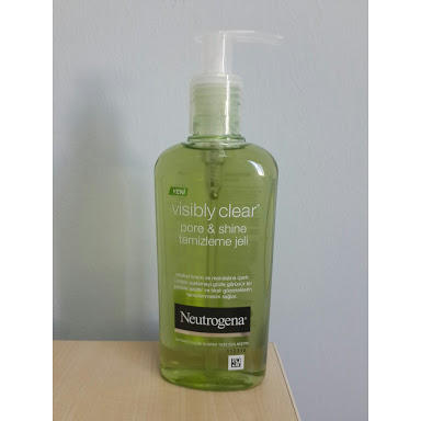Kızlar, bu ürünü kullanan var mi? (Neutrogena) ?