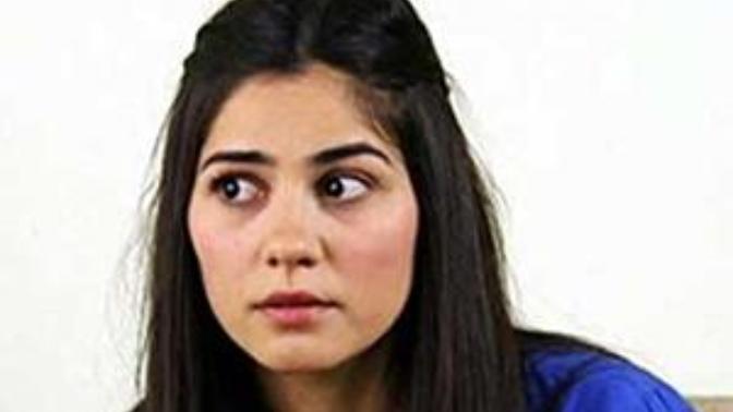 Dar alınlı kızlar mı geniş alınlı kızlar mı?