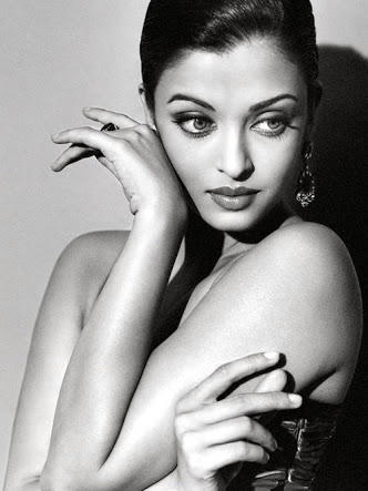 İki Kez Dünya Güzeli Seçilen Bollywood Yıldızı Aishwarya Rai Hakkında Ne Düşünüyorsunuz?