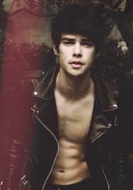 Vini uehara mı ? Francisco lachowski mi? 