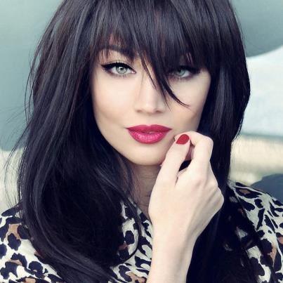 Megan fox mu yoksa claudia lynx mü kank lar :)?