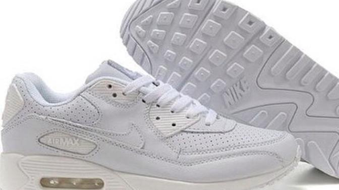 Airmax mi yoksa airforce mu?