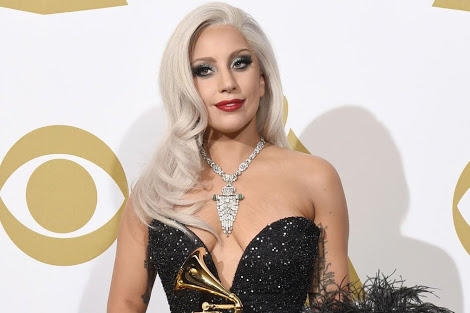 Ankete gelin sizce lady gaga guzel mi?