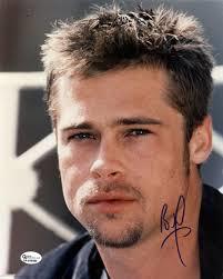 Brad Pitt i yakışıklı buluyor musunuz?