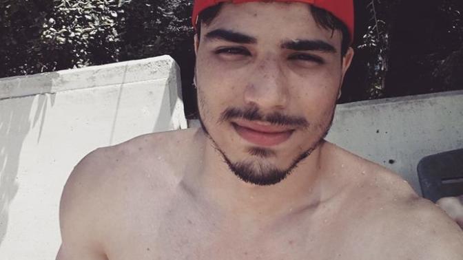 Kızlar, nasıl çıkmışım bu fotoğraflarda?