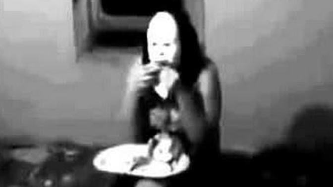 Arkadaşlar bu videoyu izleyen var mı (18+)?