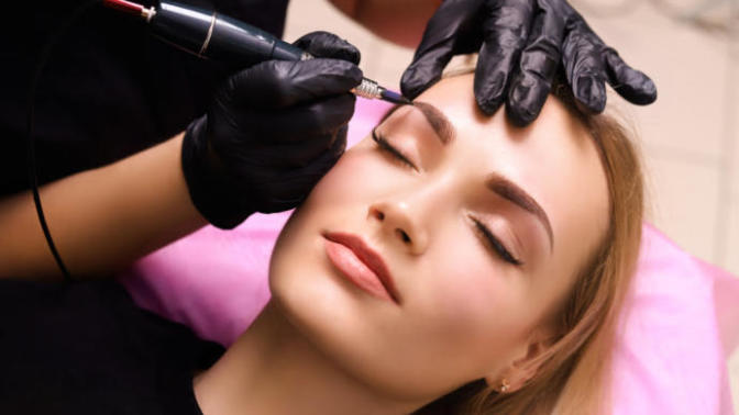 Kalıcı Makyaj, Eyeliner, Dipliner, Dudak Makyajı Yaptıranlar ve Yorumları?