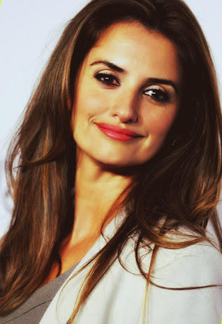 Penelope Cruz Sizce Güzel Mi?